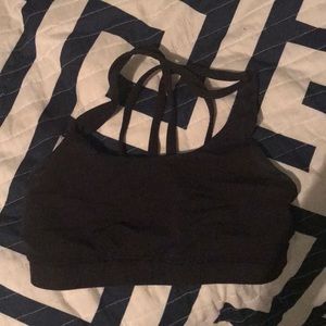 Black lululemon sports bra